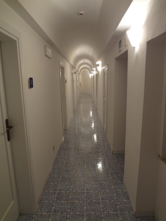 阿尔伯格伊尔莫纳斯泰罗酒店 伊斯基亚 外观 照片